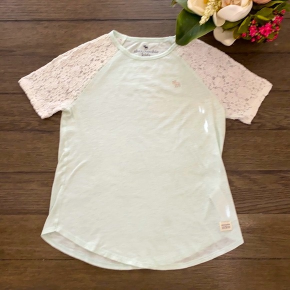 Abercrombie kids t-shirt with lace sleeves 15/16 - Picture 6 of 6